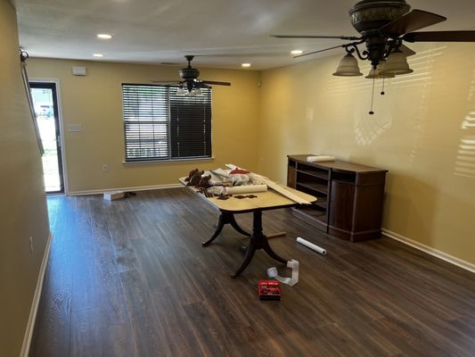 8 Canned lights installed in the dining room.