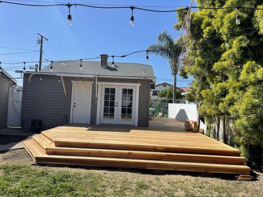 We Build Redwood Decks. 14910 Eastwood Ave. Lawndale CA. 2021