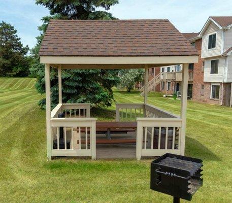 Scenic Gazebo and Picnic Area- Ashton Pines in Waterford, MI