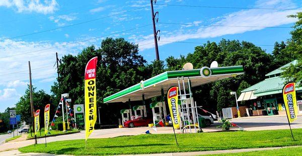 BP Gas Station -- storefront