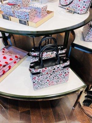 Kate Spade Outlet