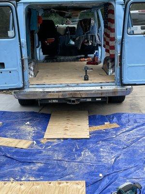 Subfloor goin in a 73 Chevy g20