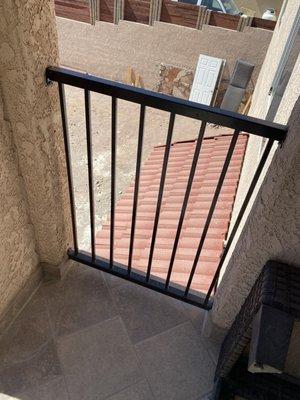 Balcony railing