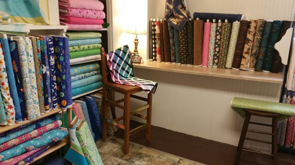 Cloth Peddler Quilt Shop