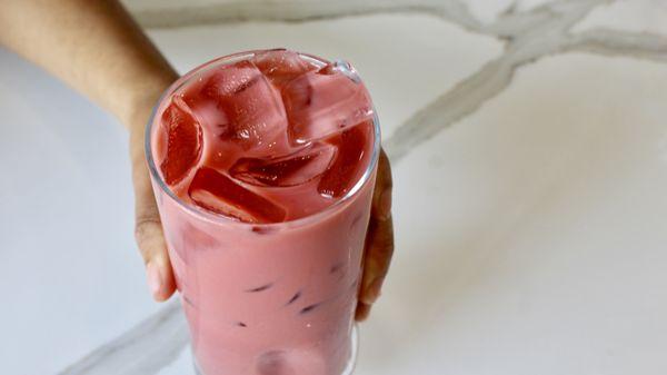 BEET LATTE (ICED)