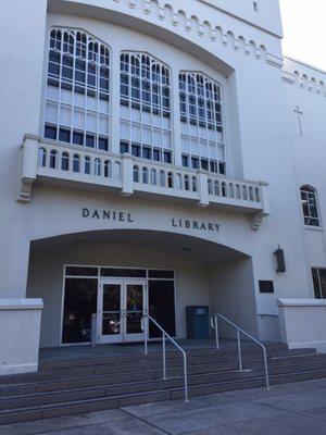 Daniel Library