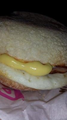 eggs benedict sandwich, really thick sauce