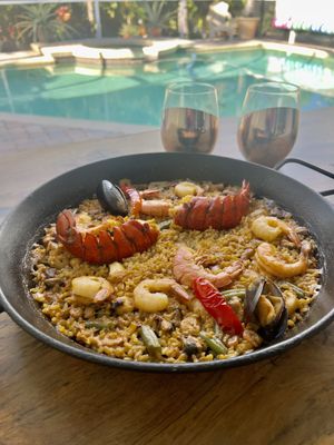 Lobster paella, OUTSTANDING.