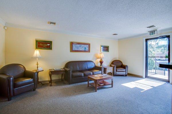 reception area at Dental Partners Brookhaven office, Memphis, TN