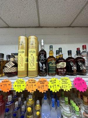 Dan's Liquor