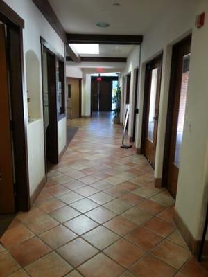 Their hallway is nice and wide and long.