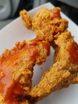 Chicken wings with hot sauce