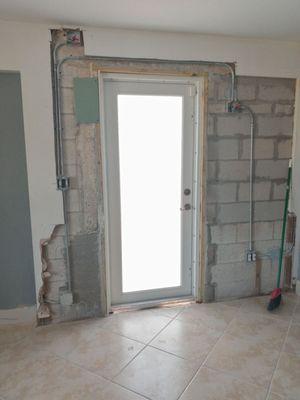 Super heavy door was installed perfectly.