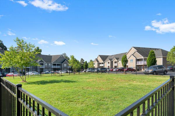 Jennings Creek Apartments in Bowling Green, KY