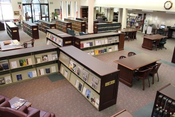 Reading area in the Main Branch- Victor Miceli Law Library