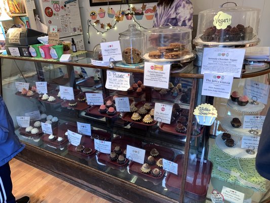 Cupcake display. I think some flavors were not on the board, so be prepared for some extra flavors