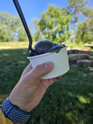 Black licorice dish