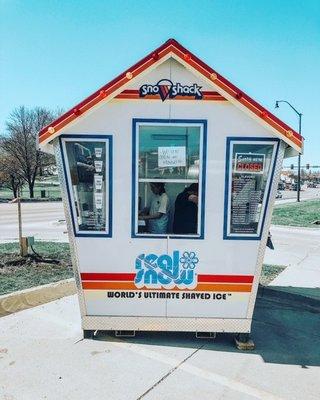 @SnoShackIndianola in Hy-vee's Parking Lot