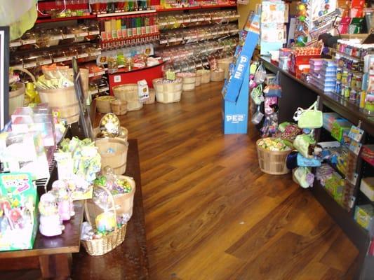 Karndean vinyl wood planks in poplular candy  store in Burlingame.