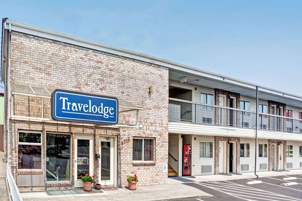 Welcome to the Travelodge Seattle North of Downtown