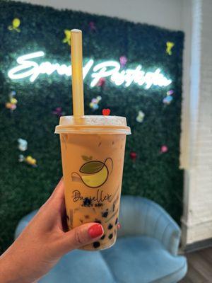 Thai Black Milk Tea with Boba and Lychee Jelly