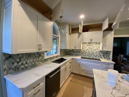 Backsplash installation