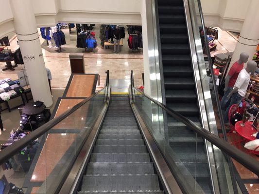 Dillard's Men & Home escalators