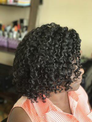 Flat twist out