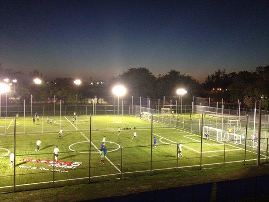 Night play at Soccer 5 Tropical