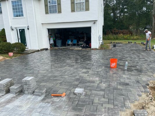 Interlocking paver job