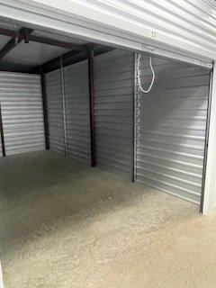 Aladdin storage clean, pest control, coded access, rent online