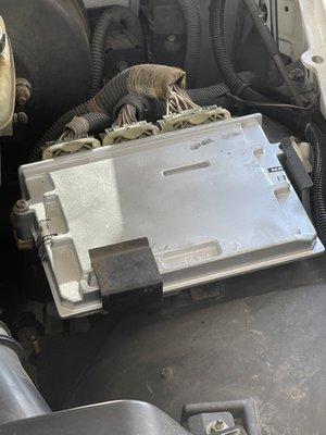 PCM computer replaced after failed diagnosis of throttle body.