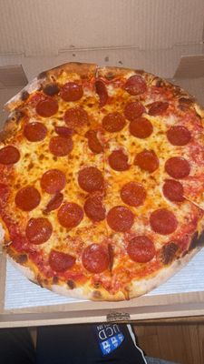 Pepperoni Medium Pizza (14")