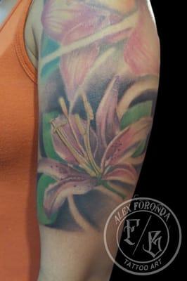 Added bottom flower to existing work. Done by Alex Foronda