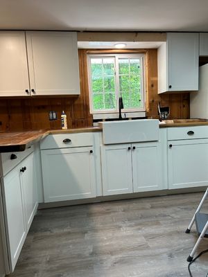 New kitchen and flooring