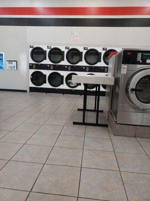 Wash Cycle Laundromat