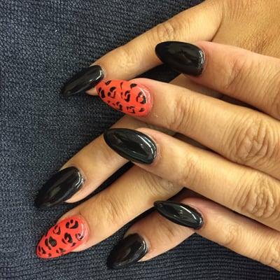 Acrylic gel nails with design