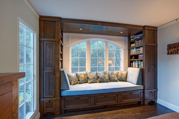 Reading/Library Nook