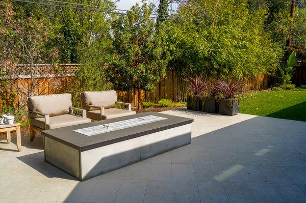 Seating area with Fire pit