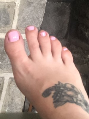 My foot. Hannah some how made them look nice