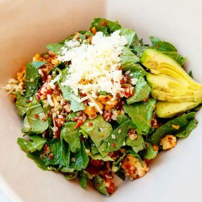 Quinoa & kale Salad with chicken