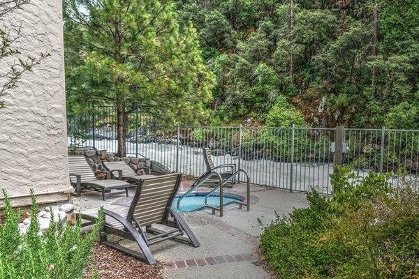 river view hot tub