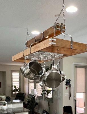 Kitchen pot rack