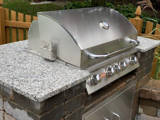 Let us put the finishing touches to your outside grill!