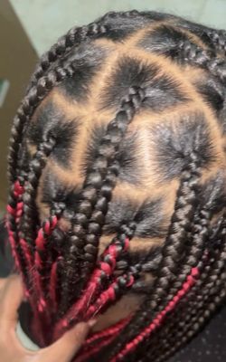 Video on my Instagram 

https://instagram.com/braidsbypassionfruit?igshid=OGQ5ZDc2ODk2ZA==