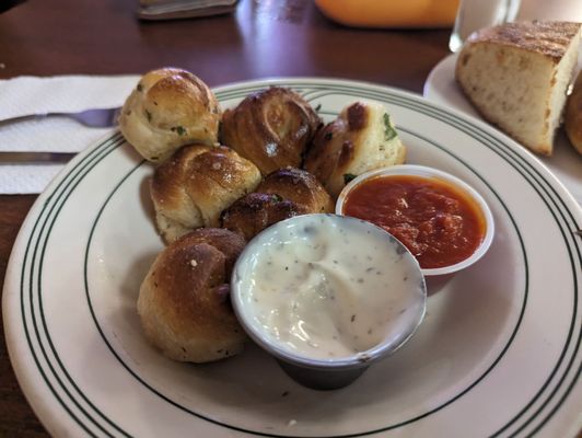 Garlic Knots