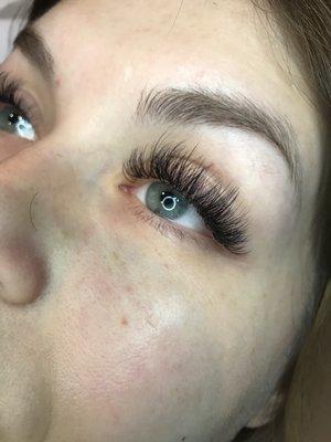 Volume Lash Extensions