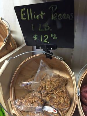 Local pecans for $12/pound, yummy!!