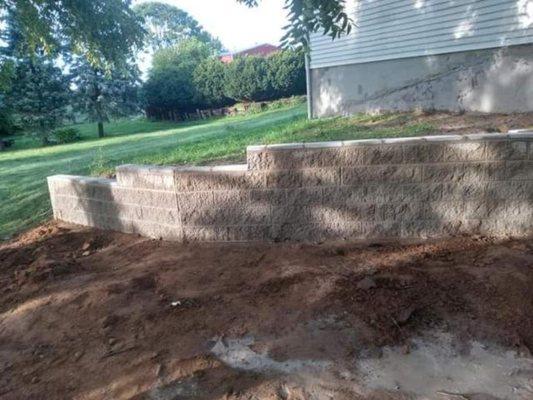 Retaining wall