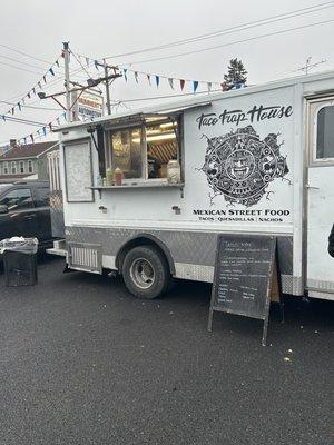 Food truck